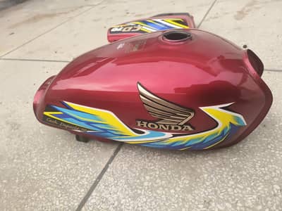 CD 70 2020 Original Tanki tapay kit (Almost new)