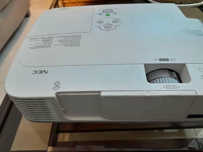multimedia projector  nec
