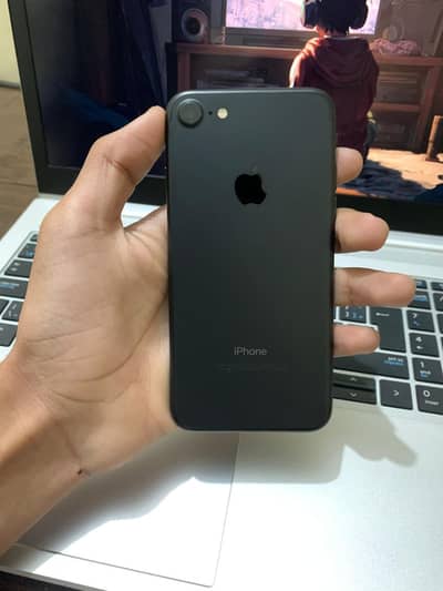 Apple iPhone 7 | 10 By 10 Condition | 128 GB | Waterpack