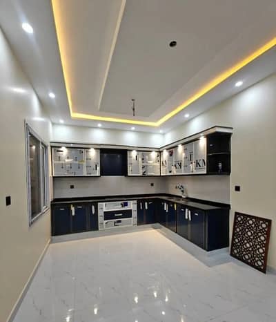 Brand New 120 Sq. Yd. 1st Floor With Roof House For Rent At Pilibhit Society Sector 18A Scheme 33, Khi.