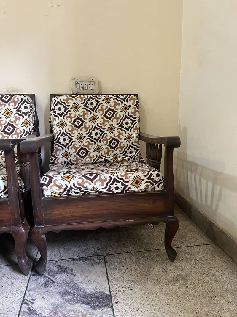 Old sofa sets 1