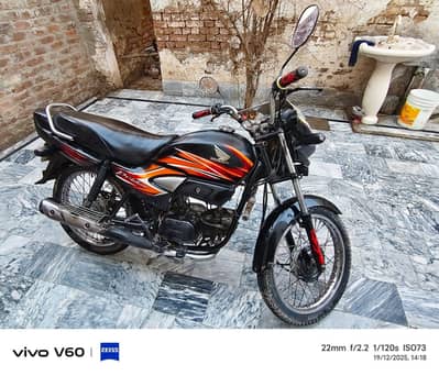 Honda praidar 100 CC , Model 2017