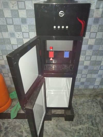 PEL water dispenser (A+ condition]