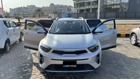 2022 KIA STONIC EX+