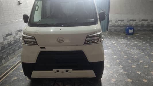 Daihatsu hijet cargo grade 5  driven Km's 4500 genuine japan