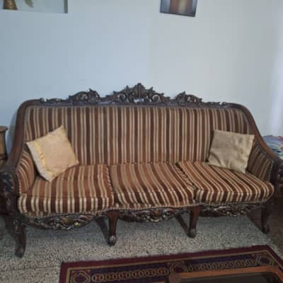 6-seater Chinioti Sofa Set