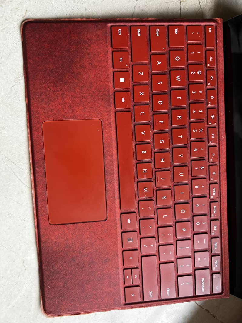 Microsoft Surface Pro 8 3