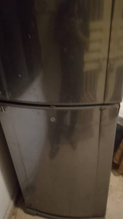 DAWLANCE REFRIGERATOR 03222627419