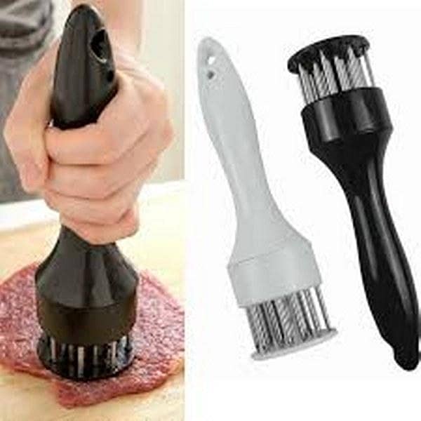 Plastic & Stainless Steel Professional Meat Tenderizer with Needle Prongs Kitchen Tool (Multicolour)