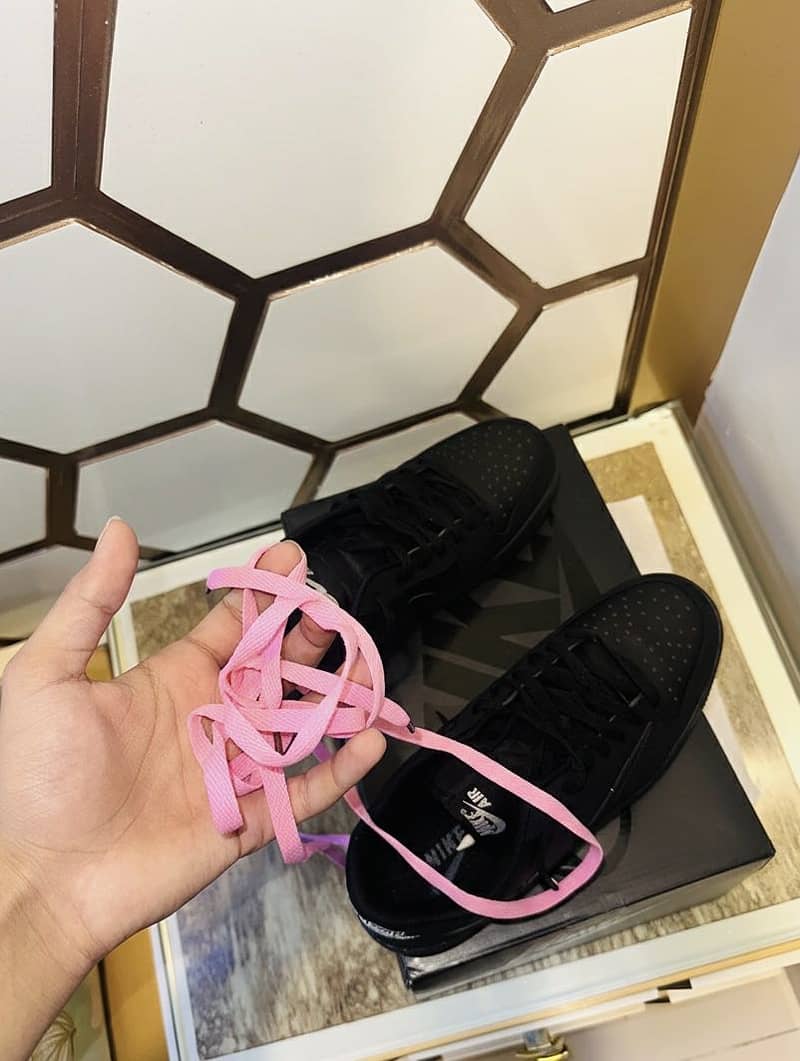 NIKE TRAVIS SCOTT PHANTOM 4