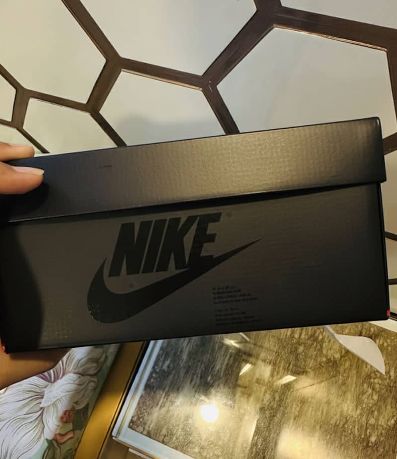 NIKE TRAVIS SCOTT PHANTOM 7