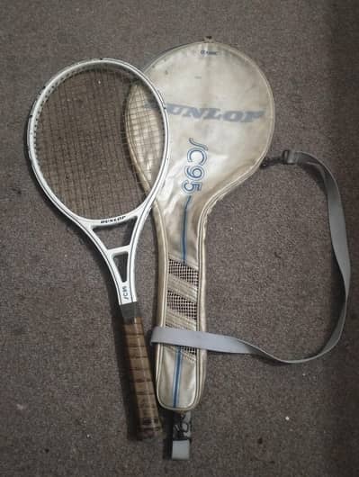 Tennis Racket