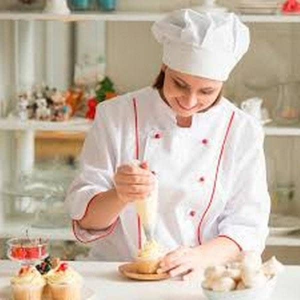 9PCS/SET 1 pc Silicone DIY Icing Piping Cream Pastry Bags + 7 pcs Plastic Nozzle Cake Decorating Tools Mould + 1 pc Coupler Converter