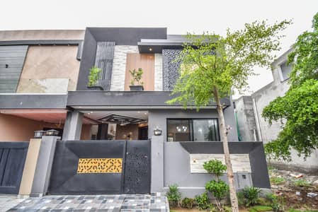 5 MARLA OUTCLASS LUXURY BUNGALOW AVAILABLE FOR RENT IN DHA PHASE 9 TOWN