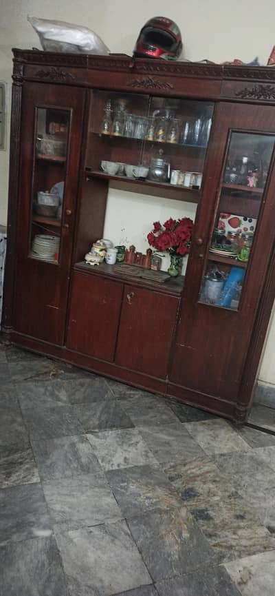 crockey shlef urgent sale moving out of city