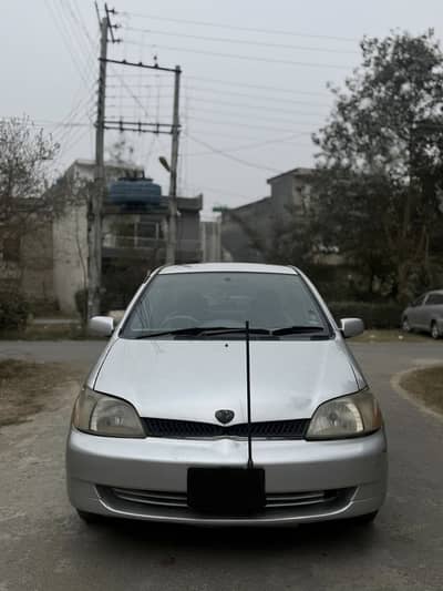 Toyota Platz 1.0