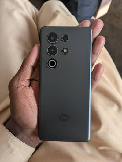 itel s25 ultra 8 by 10 condition