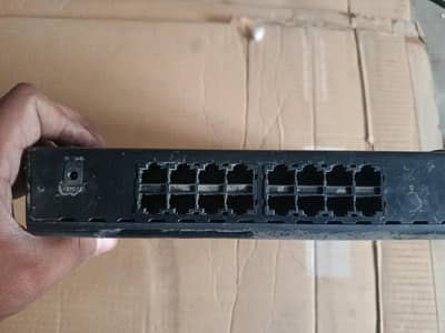 D Link 16 Port NON POE Networking Switch