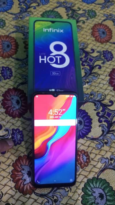 Infinix hot 8