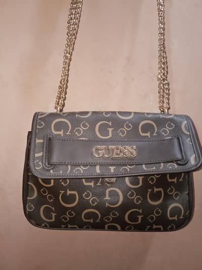 "New Guess Bag  2 Pockets, Double Partition – From Canada "