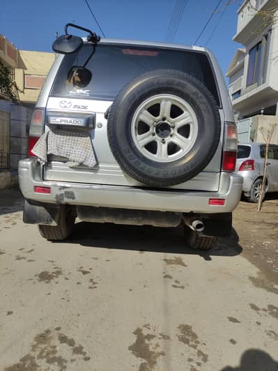 prado pertol (3400 cc - 3 door )