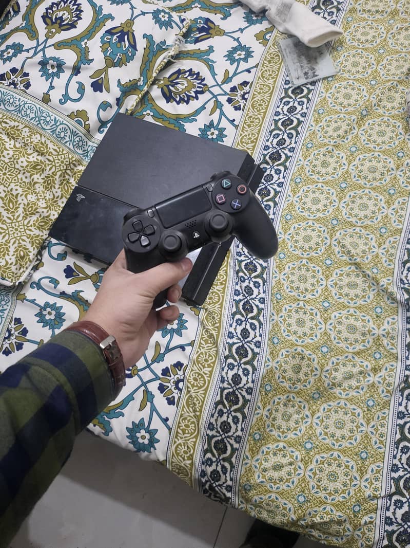 ps4 with one controller 0