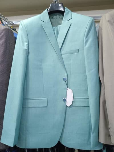Brand New 3-Piece Premium Pent Coat -Size 40 [(Large)]  |  Rs:13500