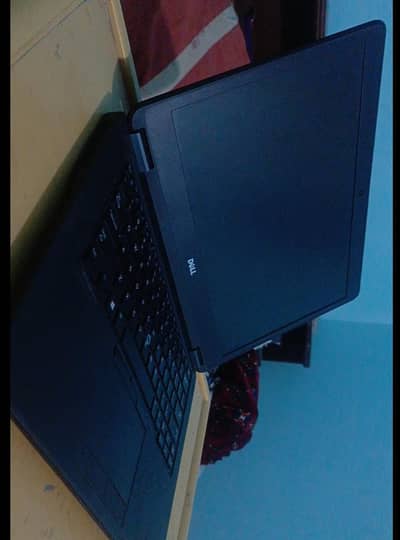 Core i7-5th Gen | 8GB Ram | 256GB SSD | 14″ Display