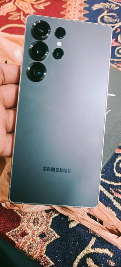 Samsung Galaxy S25 Ultra 12GB RAM/256 GB for sale