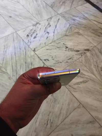 Samsung s21 ultra official Pta 8/128 GB