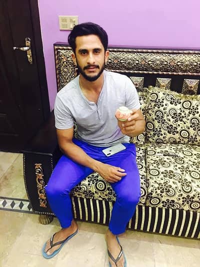 Pakistan international cricket bowler Hassan Ali signature ball