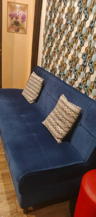 7seater sofa set and a sofa come bed