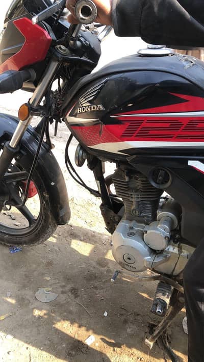 honda self start 125CB