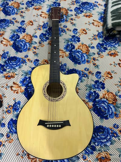 Guitar for sale very smooth and feasible .