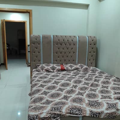 Daily basis flat available in E-11 for rent