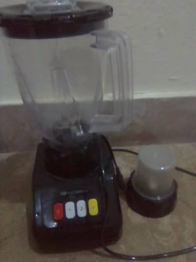 non stick karahi and juser blunder