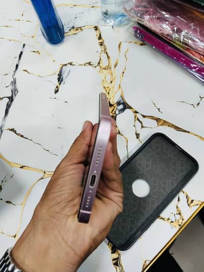 i phone 15 plus 256 GB