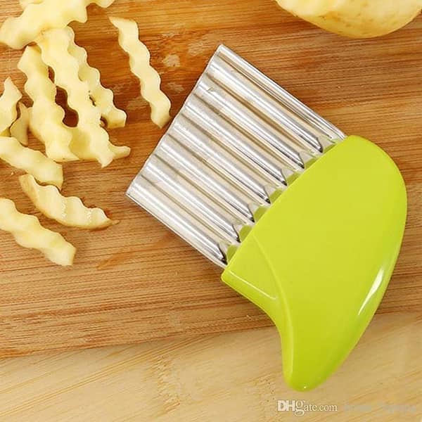 Stainless Steel Crinkle Cut Potato Chip Cutter Vegetable Wavy Blade Cutter Kitchen Tools