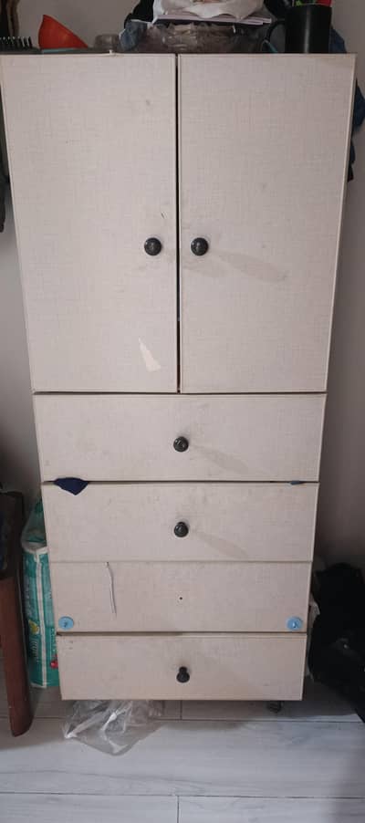 kids wardrobe in good condition