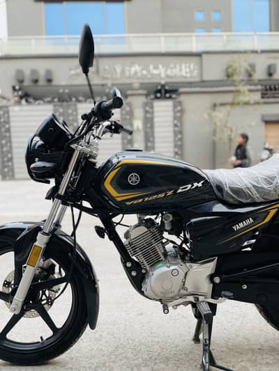 Yamaha YB125Z DX