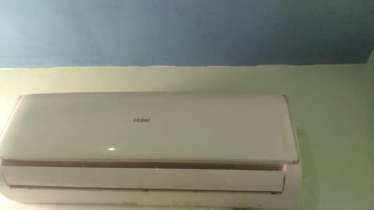 1 ton Haier AC good condition contact 03072777225