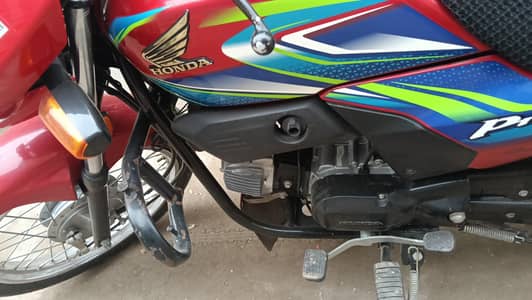 100 cc honada 25 model
