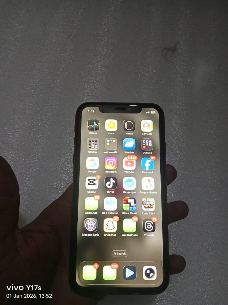 iPhone 11 2