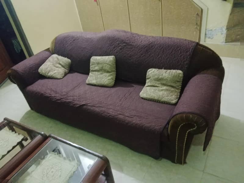 Sofa set 0