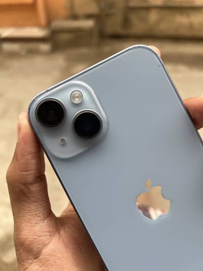 iPhone 14 water pack