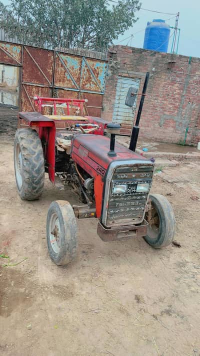 Massey Ferguson 240/MF 240(-Engine full tita 16 ana)