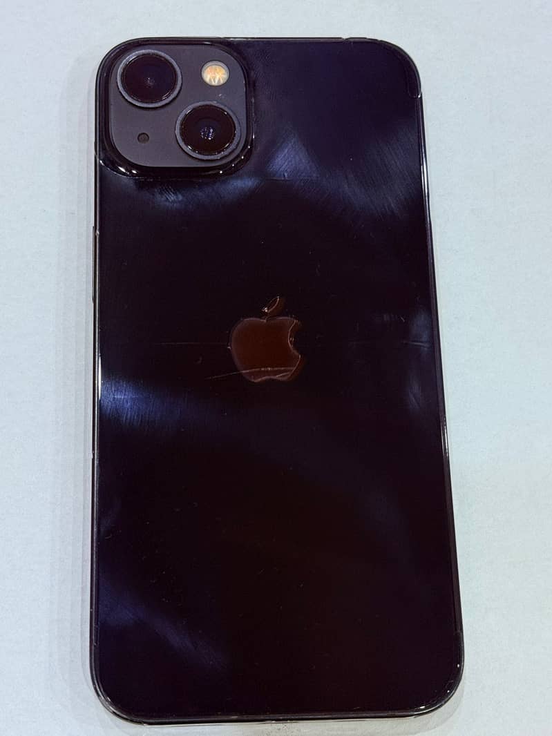 Iphone 13 4