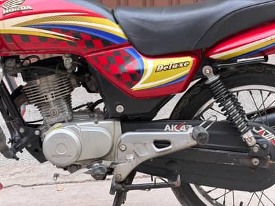 Honda CG125 Deluxe Low Mileage Like Brand New