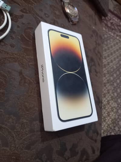 Iphone 14 Pro Max Gold JV With Box. .