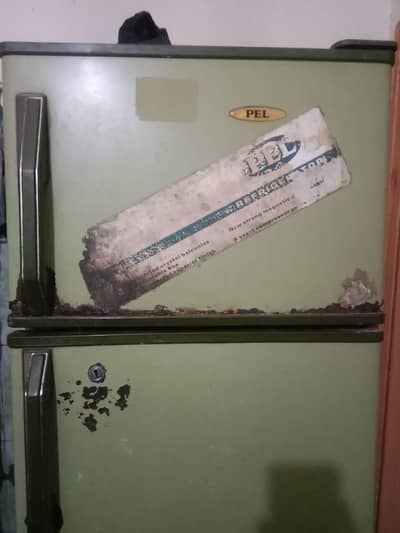 Fridge/Pel  refrigerator/100%  working